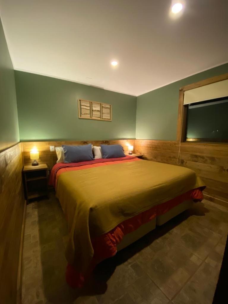 Hostal Esquina Patagonica Койяїке Екстер'єр фото